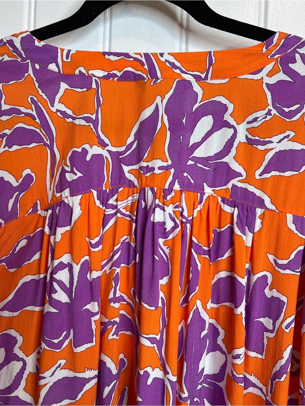 PrettyGarden Orange Purple Floral Design Button-Front Blouse. Size Small. NWT. - Picture 9 of 15